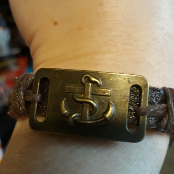 Leather adjustable bracelet **2/$10** - Picture 3 of 3